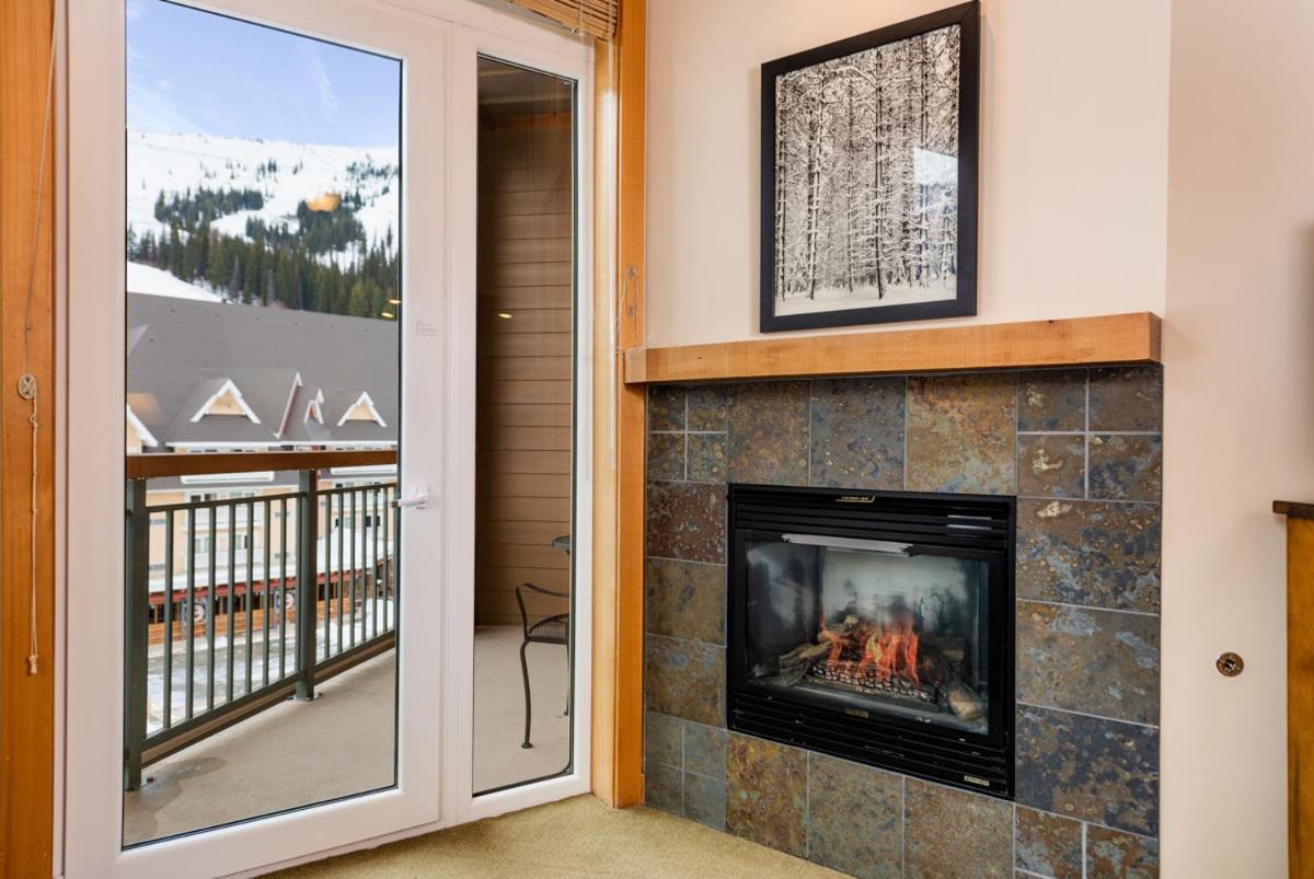 Schweitzer Mountain Resort White Pine Lodge Sandpoint Exterior photo